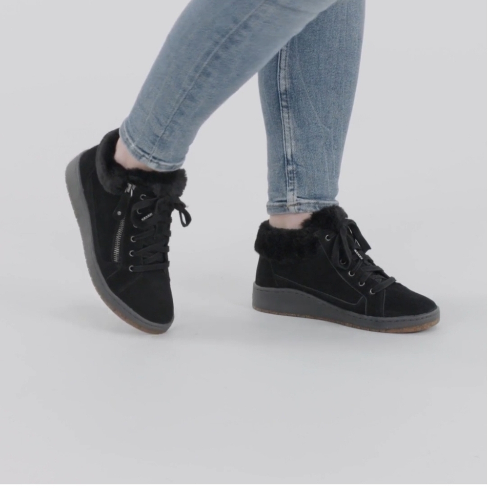 Dylan Arch Support Sneaker NWT 7